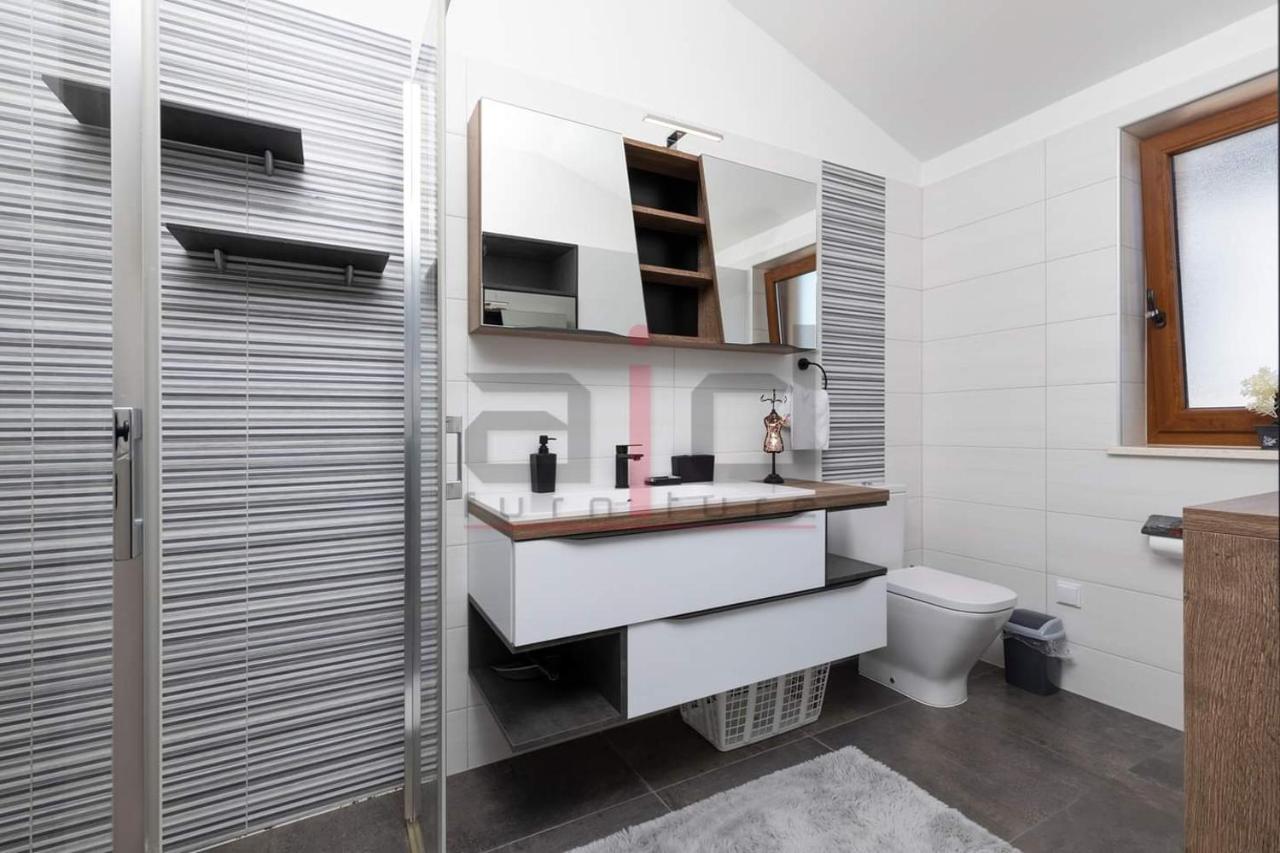 Pula Porta Aurea & Wellness Oasis Daire Dış mekan fotoğraf